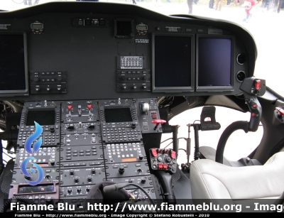 Agusta Westland AW139
Guardia di Finanza
GF 401
Parole chiave: Agusta-Westland AW139 GF401 50_anni_72°_stormo