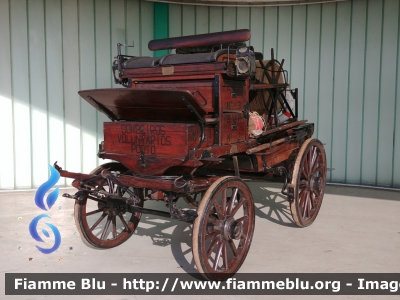 Carrozza
Portugal - Portogallo
Bombeiros Voluntários do Porto
Veicolo Storico (1889)
Parole chiave: Carrozza