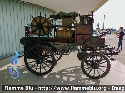 Carrozza
Portugal - Portogallo
Bombeiros Voluntários do Porto
Veicolo Storico (1889)
Parole chiave: Carrozza