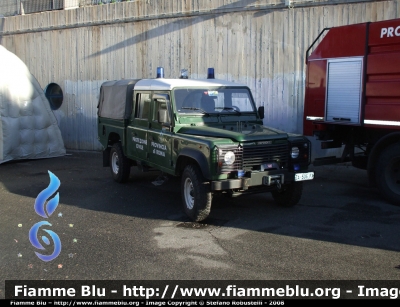 Land Rover Defender 130
Protezione Civile
Gruppo Comunale 
Genzano di Roma
Parole chiave: Land_Rover Defender_130