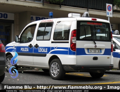 Fiat Doblò II serie 
Polizia Locale
Genzano di Roma (Rm)
POLIZIA LOCALE YA 928 AB
Parole chiave: Fiat Doblò_IIserie POLIZIALOCALEYA928AB