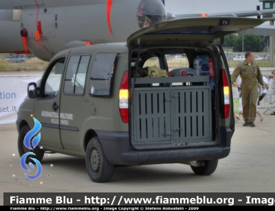 Fiat Doblò I serie
Aeronautica Militare Italiana
Nucleo Cinofili
41° Stormo

Parole chiave: Fiat Doblo_Iserie aeronautica_militare 41°_stormo