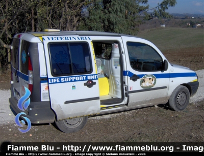 Fiat Doblò I serie
Protezione Civile
Nucleo Cinofili "Le Orme di Askan"
Roma
:: Ambulanza Veterinaria ::
Parole chiave: Fiat Doblò_Iserie