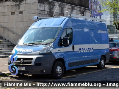 Fiat Ducato X250
Polizia di Stato
Artificeri
POLIZIA H3289
Parole chiave: Fiat Ducato_X250 POLIZIAH3289 Formula_E_Roma_2019