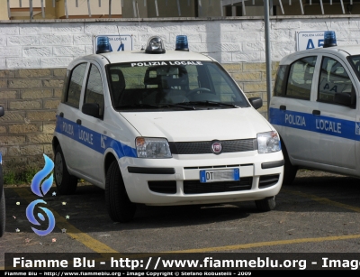 Fiat Nuova Panda
Polizia Locale - A4
Ciampino (Rm)
Parole chiave: Fiat Nuova_Panda polizia_locale_ciampino_roma lazio