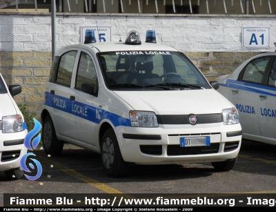 Fiat Nuova Panda
Polizia Locale - A5
Ciampino (Rm)
Parole chiave: Fiat Nuova_Panda polizia_locale_ciampino_roma lazio