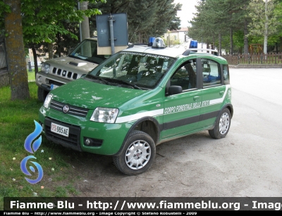 Fiat Nuova Panda 4x4
Corpo Forestale dello Stato
(variante con logo rosso)
CFS 985 AE
Parole chiave: Fiat Nuova_Panda_4x4 CFS985AE