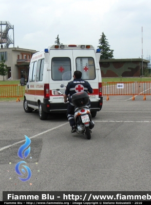 Piaggio Liberty I serie
Croce Rossa Italiana
Comitato Locale di Frosinone
Servizio U.M.A.C.
CRI 1079
Parole chiave: Piaggio Liberty_Iserie CRI1079 50_anni_72°_stormo