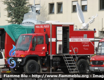 Mercedes-Benz Unimog U500
Vigili del Fuoco
Nucleo Telecomunicazioni
Comando di Firenze
VF 24612
Parole chiave: Mercedes_Benz Unimog_U500 VF24612