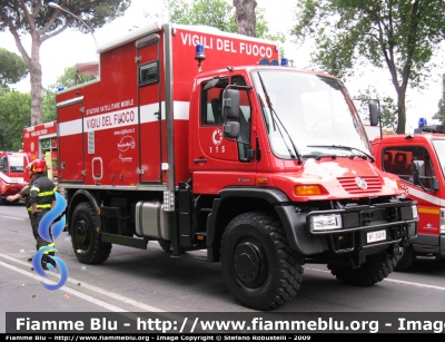 Mercedes Benz Unimog U500
Vigili del Fuoco
Nucleo Telecomunicazioni
VF 24615
Parole chiave: Mercedes_Benz Unimog_U500 VF24615 Festa_della_Repubblica_2008