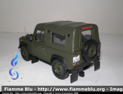 Land Rover Defender AR 90
Carabinieri Folgore
Retro
Parole chiave: Land_Rover Defender_AR_90 Carabinieri Modellismo Enrico_Francesoni Bradipo