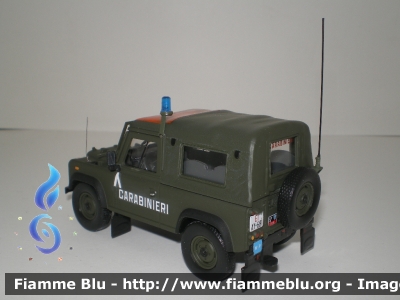 Land Rover AR 90
Carabinieri
I RGT Tuscania
Missione KFOR
Modello in scala 1/43
Parole chiave: Land_Rover AR_90 Carabinieri Tuscania