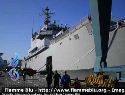 Nave L9894 San Giusto
Marina Militare Italiana
Parole chiave: Nave L9894_San_Giusto Marina_Militare 