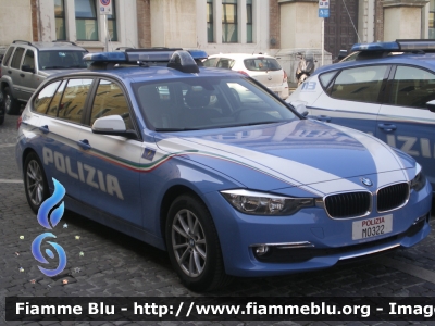 Bmw 318 Touring F31 restyle 
Polizia di Stato
Polizia Stradale
Allestimento Marazzi
POLIZIA M0322 
Parole chiave: Bmw 318_Touring_F31_restyle POLIZIAM0322