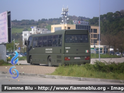 Iveco Orlandi Euroclass
Aeronautica Militare
3° Stormo
AM AH 957 
Parole chiave: Aeronautica_Militare  Iveco_EuroClass AMAH957