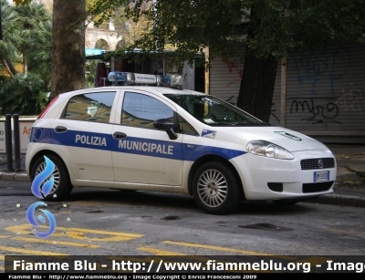 Fiat Grande Punto
Polizia Municipale Ancona 
Parole chiave: Fiat Grande-Punto Polizia Municipale Ancona