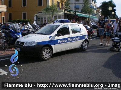 Fiat Punto III serie
Polizia Municipale Fano (PU)
Parole chiave: Fiat Punto_IIIserie