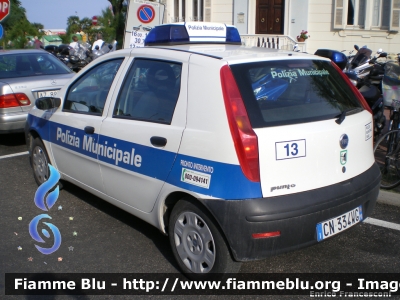 Fiat Punto III serie
Polizia Municipale Fano (PU)
Parole chiave: Fiat Punto_IIIserie