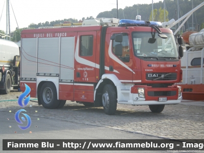 Volvo FL 290 III serie
Vigili Del Fuoco
Comando Provinciale di Pesaro - Urbino
AutoPompaSerbatoio allestimento Bai
VF 25630
Parole chiave: Volvo FL_290_IIIserie VF26502