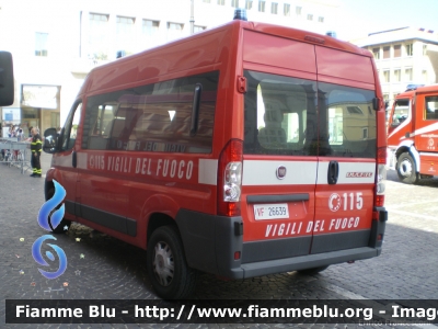 Fiat Ducato X250
Vigili del Fuoco
Comando Provinciale di Pesaro - Urbino
Versione con 4 lampeggianti
VF 26639
Parole chiave: Fiat Ducato_X250 VF26639 Convegno_Pesaro_E_Terremoto_2012