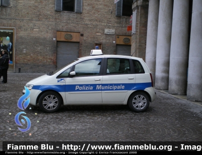 Fiat Idea 
Polizia Municipale Urbino
Parole chiave: Idea PM