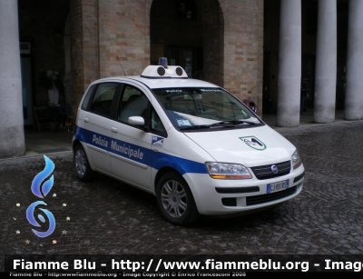 Fiat Idea 
Polizia Municipale Urbino
Parole chiave: Idea PM