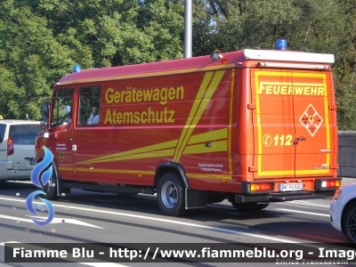 Mercedes-Benz Vario 816D 
Bundesrepublik Deutschland - Germania
Freiwillige Feuerwehr Geldersheim
Gerätewagen-Atemschutz
Vigili del Fuoco Volontari di Geldersheim
Carro Aria
Parole chiave: Mercedes-Benz Vario_816D