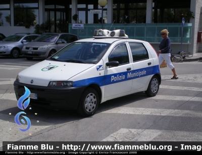 Fiat Punto II serie 
Polizia Municipale 
Comune di Senigallia (AN)
Parole chiave: Fiat Punto_IIserie