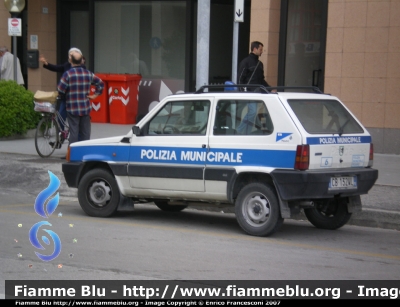 Fiat Panda 4x4
Polizia Municipale Pesaro
2° Variante
Parole chiave: Fiat Panda 4x4 Polizia Municipale Pesaro 