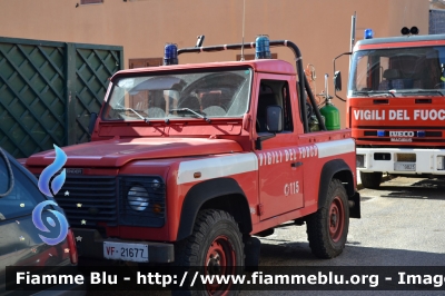 Land Rover Defender 90
Vigili Del Fuoco
Modulo Antincendio Boschivo
VF 21677
Parole chiave: Land-Rover Defender_90 VF21677