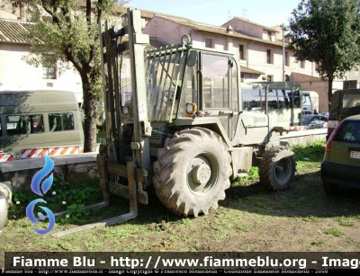 JCB 930
Esercito Italiano
Parole chiave: Jcb 930 EI