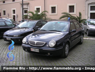 Lancia Lybra
Guardia di Finanza
Autovettura di Rappresentanza
GdiF 299 AV
Parole chiave: Lancia Lybra GDF