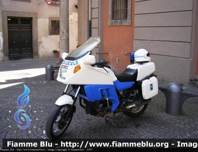 Bmw 850 RT
Polizia Locale Viterbo
Parole chiave: Bmw 850_RT Polizia_Locale_Viterbo