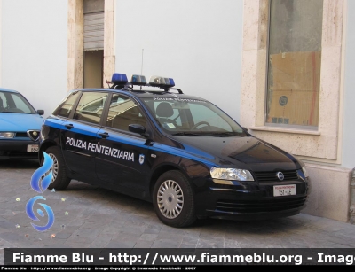 Fiat Stilo II Serie
Polizia Penitenziaria
Autovettura Utilizzata dal Nucleo Radiomobile per i Servizi Istituzionali
POLIZIA PENITENZIARIA 151 AE

Parole chiave: Fiat_Stilo_II_Serie_Penitenziaria