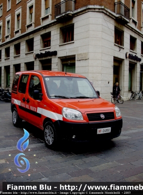 Fiat Doblò II Serie 
Vigili del Fuoco
Comando Provinciale di Terni
VF 24882
Parole chiave: Fiat Doblò_IISerie_Vigili del Fuoco_Festa del 4 Novembre_VF24882