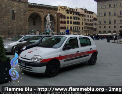 Renault Clio II Serie
Polizia Municipale Firenze
Parole chiave: Renault Clio _IISerie_Polizia _Municipale _Firenze