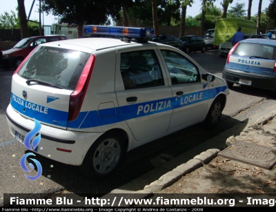 Fiat Punto III Serie
Polizia Locale Ercolano (NA)
Parole chiave: Fiat Punto_ IIIserie _Polizia _Locale_ Ercolano