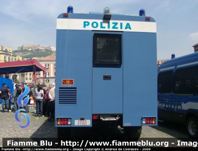 Iveco EuroCargo 4x4 II serie
Polizia di Stato
Reparto Mobile Napoli
POLIZIA F7767
Parole chiave: Iveco EuroCargo 4x4_IIserie POLIZIAF7767 Festa_della_Polizia_2009