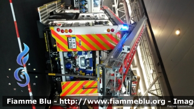 Mercedes-Benz Econic 1830 III serie
Bundesrepublik Deutschland - Germany - Germania
Berufsfeuerwehr Hannover
Vigili del Fuoco Permanenti Hannover
Allestimento Magirus
Esposto all'Interschutz 2015
Parole chiave: Mercedes-Benz Econic_1830_IIIserie Interschutz_2015