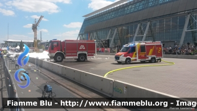 Iveco Daily V serie
Bundesrepublik Deutschland - Germany - Germania
Berufsfeuerwehr Hannover
Vigili del Fuoco Permanenti Hannover
Polisoccorso allestimento Magirus
In servizio presso area prove dell'Interschutz 2015
Parole chiave: Iveco Daily_Vserie Interschutz_2015