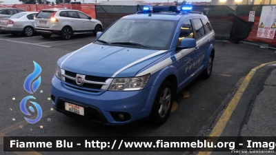 Fiat Freemont
Polizia di Stato
Polizia Stradale
Viabilità Autostradale SATAP
POLIZIA H7324
Parole chiave: Fiat Freemont POLIZIAH7324