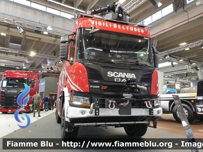 Scania XT P500 6x6
Vigili del Fuoco
Antincendio Aeroportuale
AutoIdroSchiumaPolvere Efestus X6 allestimento Bai
Esposta al Transpotec 2019 
Parole chiave: Scania XT_P500_6x6 Transpotec_2019