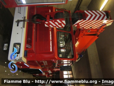 Ormig
Vigili del Fuoco
Corpo Permanente di Aosta
AutoGru da 40 ton
VF 12093
Parole chiave: Ormig VF12093