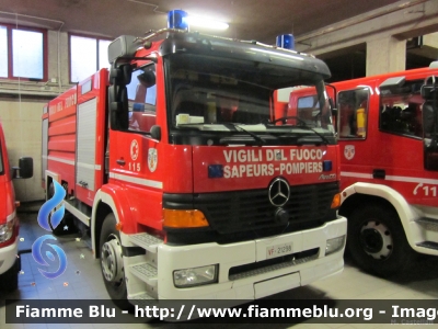 Mercedes-Benz Atego I serie
Vigili del Fuoco
Corpo Permanente di Aosta
AutoBottePompa allestimento Bai
VF 21298
Parole chiave: Mercedes-Benz Atego_Iserie VF21298