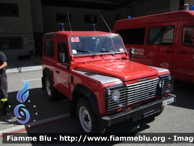 Land Rover Defender 90
Vigili del Fuoco
Corpo Permanente di Aosta
VF 19444
Parole chiave: Land-Rover Defender_90 VF19444