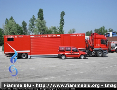 Daf CF 85.460 I serie
Vigili del Fuoco
Comando Provinciale di Venezia
Distaccamento Permanente di Mestre (VE)
Semirimorchio Centro Mobile Revisione
VF 25310
Parole chiave: Daf CF_85.460_Iserie VF25310