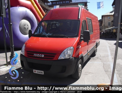 Iveco Daily IV serie
Vigili del Fuoco
VF 24696
Parole chiave: Iveco Daily_IVserie VF24696 Raduno_Nazionale_VVF_2010