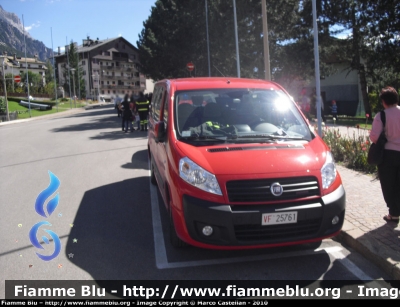 Fiat Scudo IV serie
Vigili del Fuoco
VF 25761
Parole chiave: Fiat Scudo_IVSerie VF25761 Raduno_Nazionale_VVF_2010