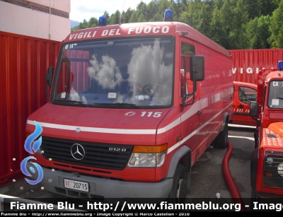 Mercedes-Benz Vario 612D
Vigili del Fuoco
VF 20715
Parole chiave: Mercedes-Benz Vario_612D VF20715 Raduno_Nazionale_VVF_2010