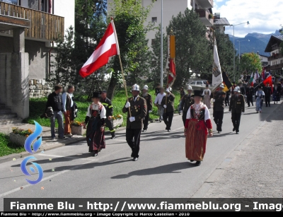 I Raduno Nazionale VVF Cortina d'Ampezzo (BL)
Delegazioni Straniere
Parole chiave: Raduno_Nazionale_VVF_2010